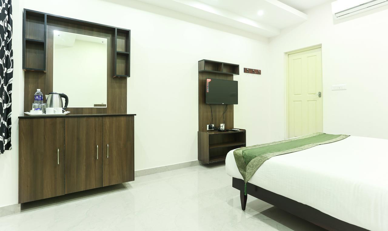 Hotel Cmk Habitat Centre Kochi Exterior foto